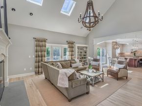 21 Schoolhouse Place, Ridgefield CT 06877