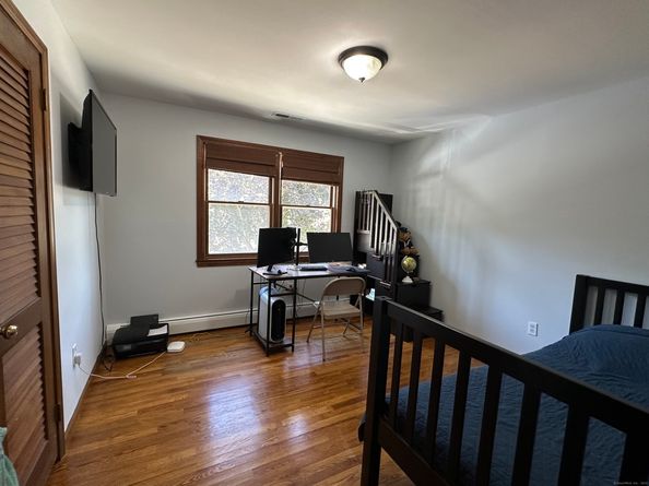 450 Emerald Place, Stratford CT 06614