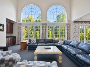 21 Queens Grant Drive, Fairfield CT 06824