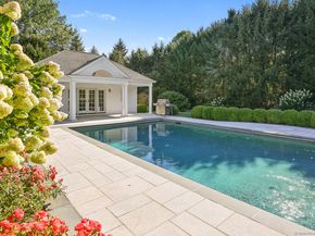 21 Queens Grant Drive, Fairfield CT 06824