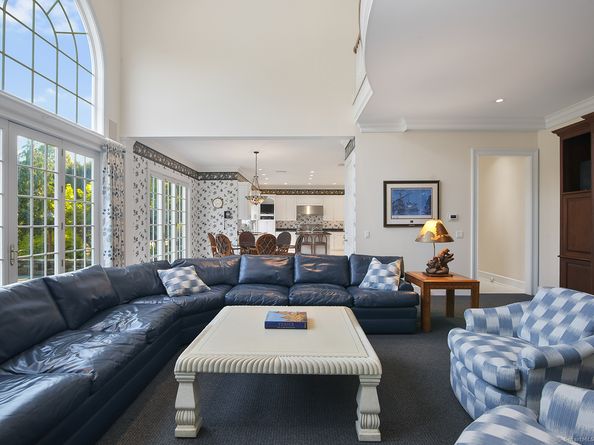 21 Queens Grant Drive, Fairfield CT 06824