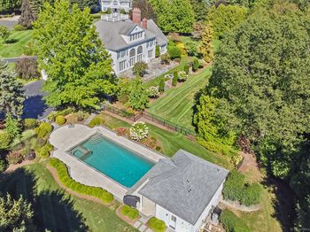 21 Queens Grant Drive