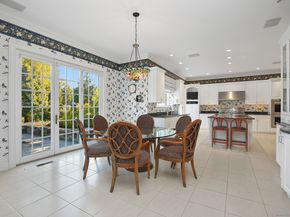 21 Queens Grant Drive, Fairfield CT 06824
