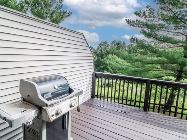 3003 Heartwood Lane 3003, Danbury CT 06811