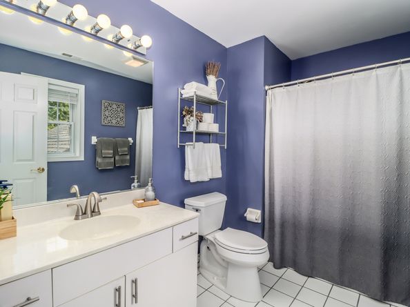 3003 Heartwood Lane 3003, Danbury CT 06811