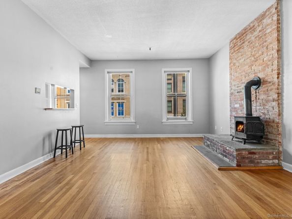 110 Washington Street APT 202, Norwalk CT 06854