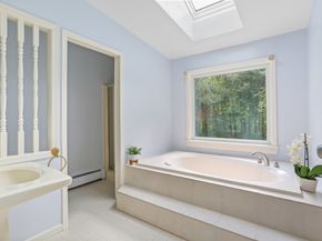 89 Cranbury Drive, Trumbull CT 06611