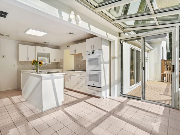 89 Cranbury Drive, Trumbull CT 06611