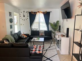 11 Nob Hill Circle 11, Bridgeport CT 06610