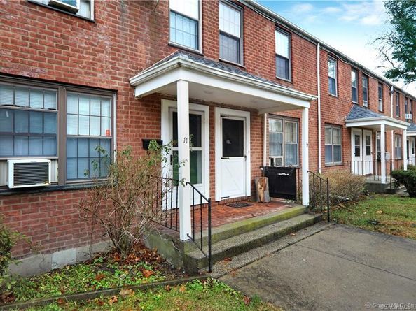 11 Nob Hill Circle 11, Bridgeport CT 06610