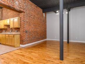 390 Charles Street APT 216, Bridgeport CT 06606