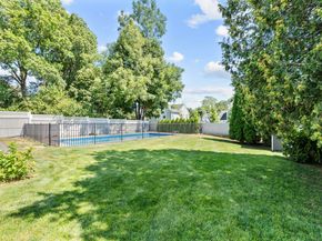 51 Blamey Circle, Stratford CT 06614
