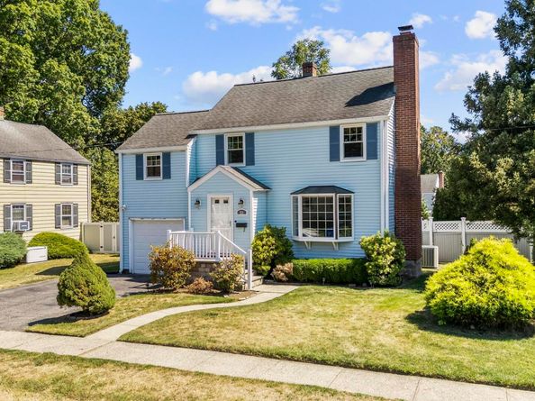 51 Blamey Circle, Stratford CT 06614
