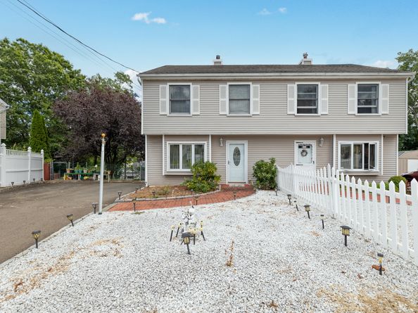 201 High Ridge Drive, Bridgeport CT 06606