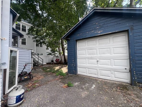 51 4th Street, Stamford CT 06905