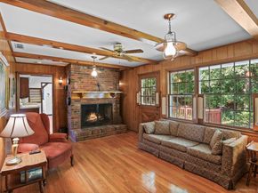 10 Aragon Drive, Trumbull CT 06611