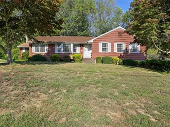 10 Aragon Drive