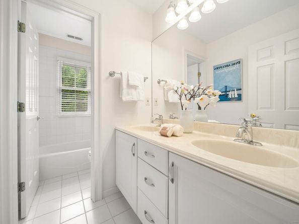 5-1/2 Christopher Lane, Norwalk CT 06851