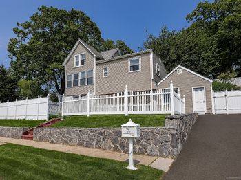 90 2nd Street