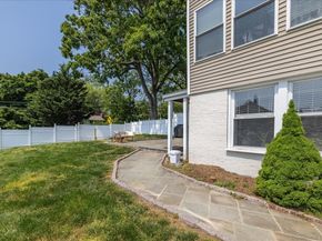 90 2nd Street, Fairfield CT 06825