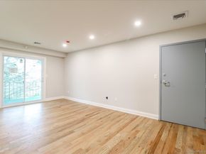 50 Greenhouse Road 42C, Bridgeport CT 06606