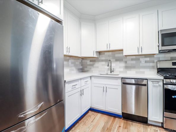 50 Greenhouse Road 42C, Bridgeport CT 06606