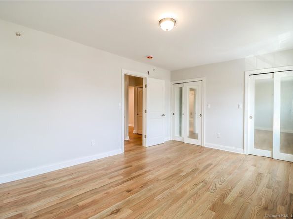 50 Greenhouse Road 42C, Bridgeport CT 06606