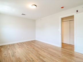 50 Greenhouse Road 42C, Bridgeport CT 06606