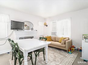 61 Smith Ridge Road, New Canaan CT 06840