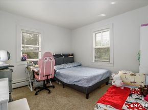 61 Smith Ridge Road, New Canaan CT 06840