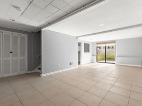 406 Courtland Avenue APT D, Stamford CT 06906