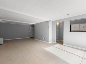 406 Courtland Avenue APT D, Stamford CT 06906