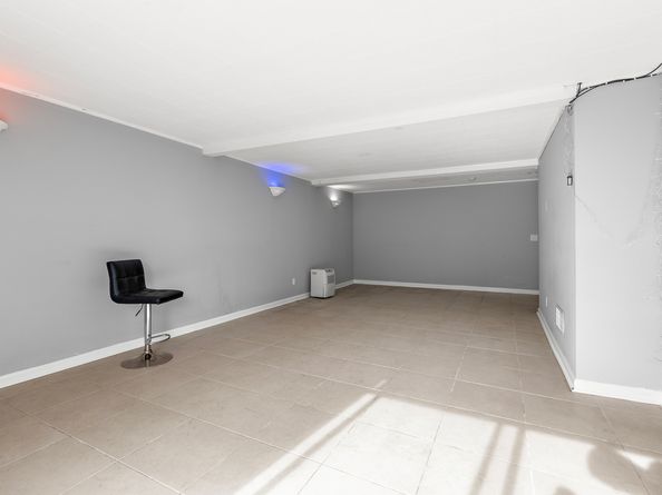 406 Courtland Avenue APT D, Stamford CT 06906