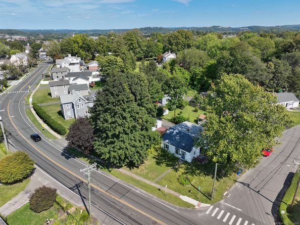 40 Park Avenue, Danbury CT 06810