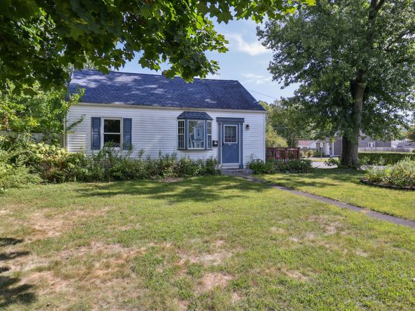 40 Park Avenue, Danbury CT 06810