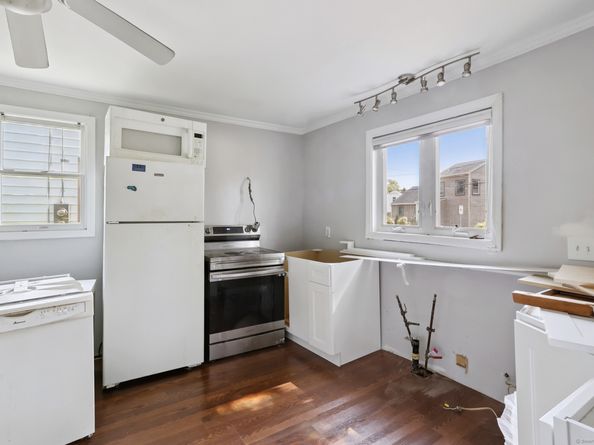 40 Park Avenue, Danbury CT 06810