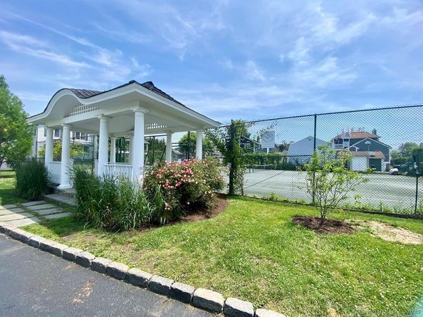 8 Oliver Street, Norwalk CT 06854