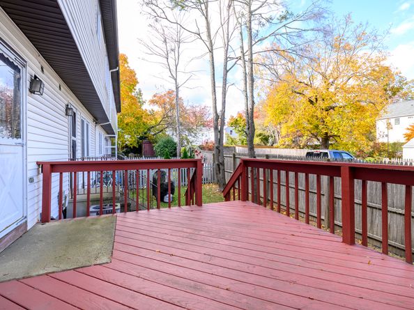 209 Seaside Avenue APT 2, Stamford CT 06902