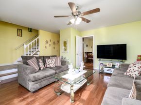 209 Seaside Avenue APT 2, Stamford CT 06902
