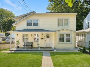 90 Courtland Hill Street, Stamford CT 06906