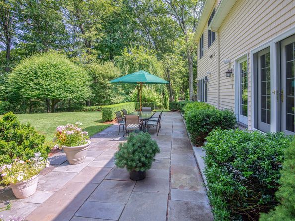 101 Carol Street, Danbury CT 06810