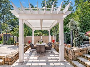 35 Blackberry Lane, Shelton CT 06484
