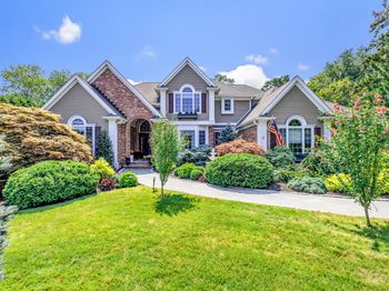 35 Blackberry Lane
