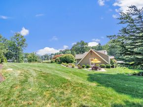35 Blackberry Lane, Shelton CT 06484