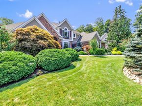 35 Blackberry Lane, Shelton CT 06484