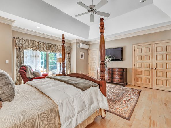 35 Blackberry Lane, Shelton CT 06484