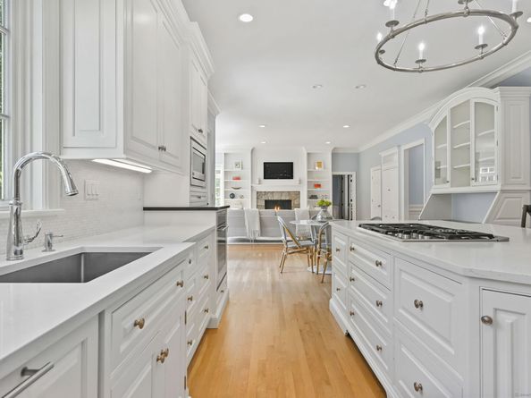 340 Turtle Back Road, New Canaan CT 06840