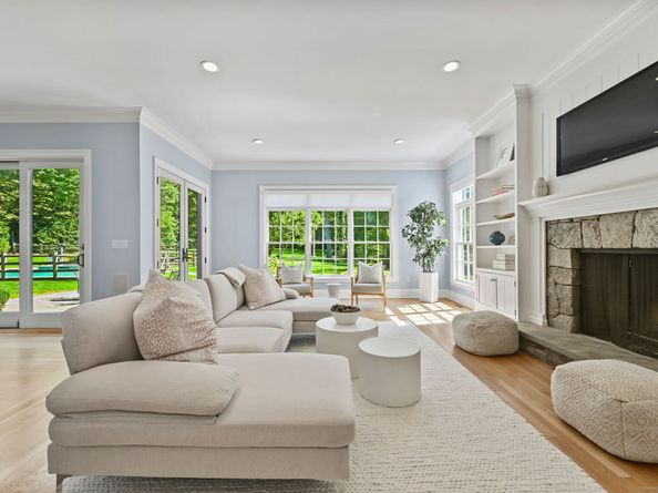 340 Turtle Back Road, New Canaan CT 06840