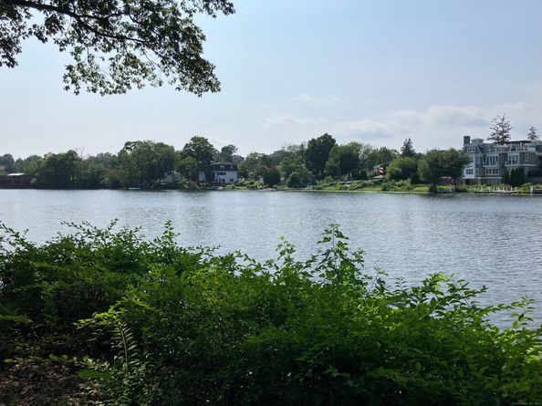 36 Cary Road, Greenwich CT 06878