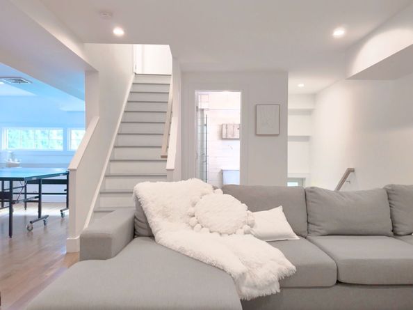 11 Sterling Drive, Westport CT 06880